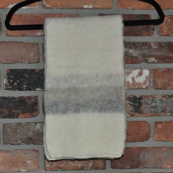 Vintage Hilda IVORY Grey Stripe Thick 100% WOOL KNIT WINTER Scarf ICELAND MINT - Picture 2 of 4